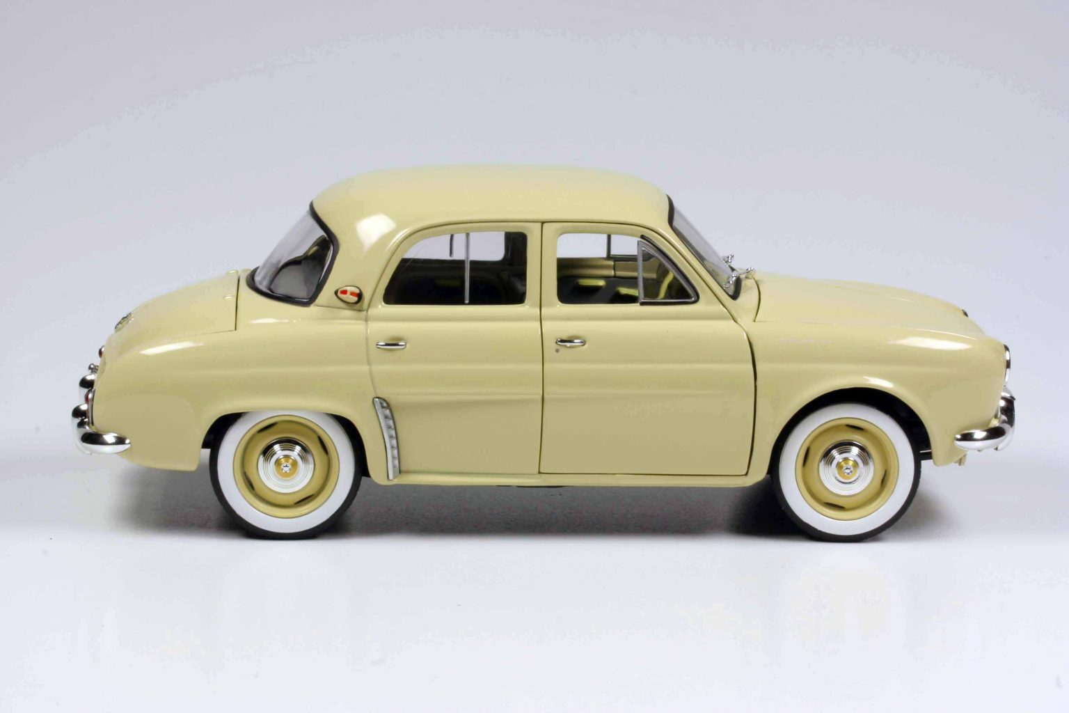 NOREV 185258 Renault Dauphine, 1958, Vehículos a escala - Escala 1:18 | El Taller del Modelista